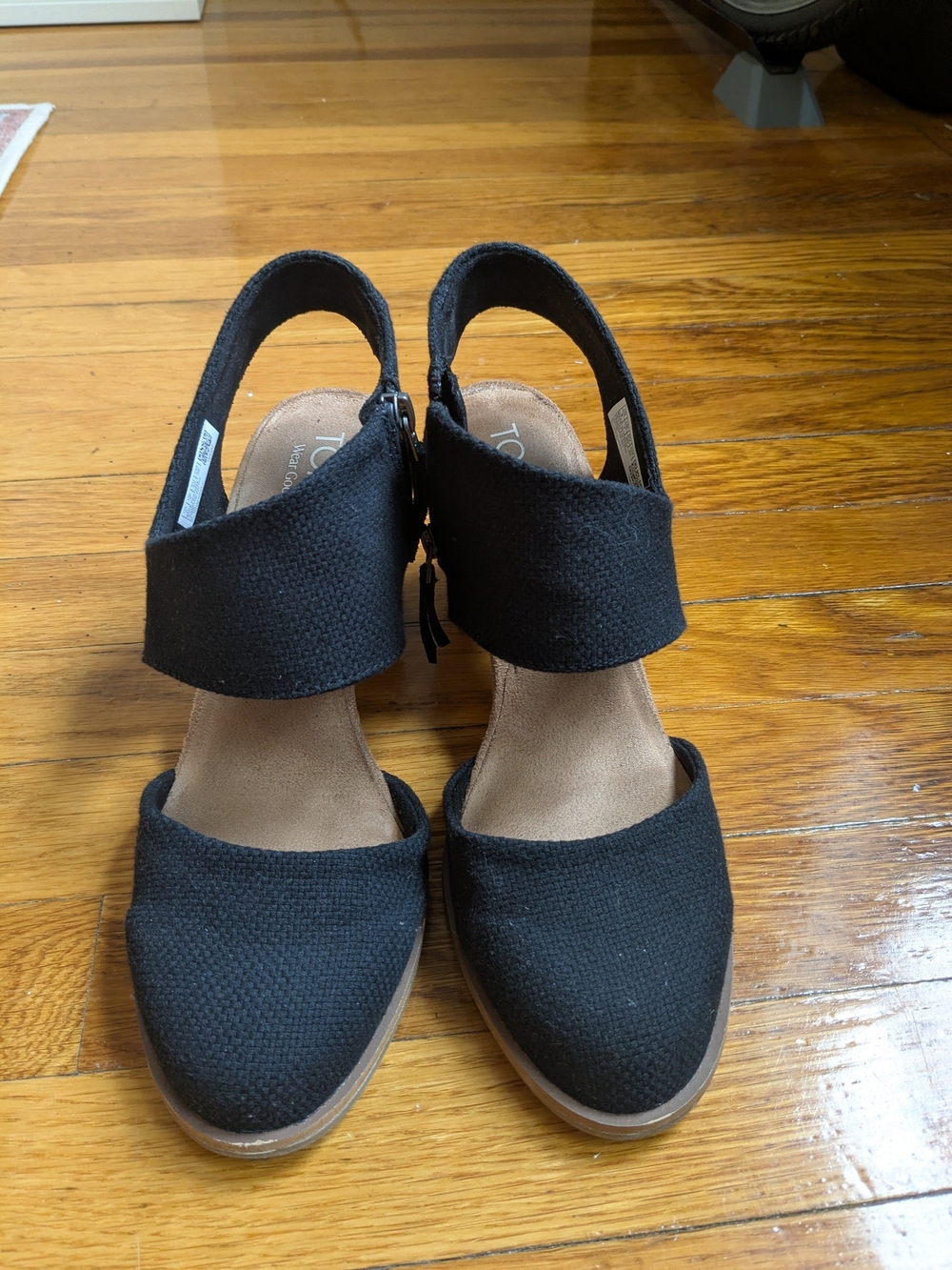 TOM'S Black Women's Slingback Wedges